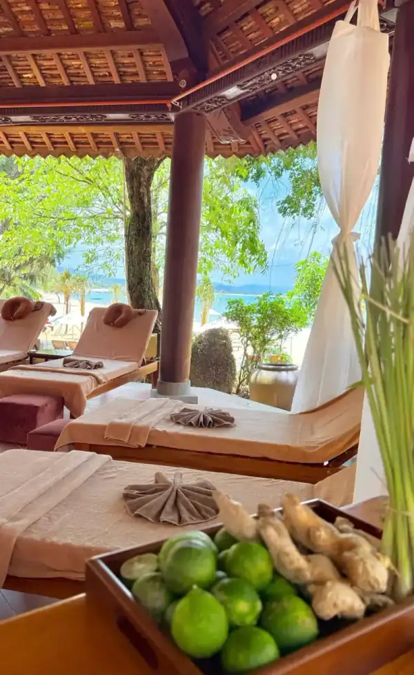 Spa treatment with homemade herbs — lemongrass, ginger, lime at Milana